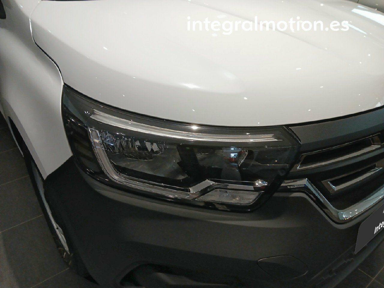 renault kangoo 2025 / foto grande (3)