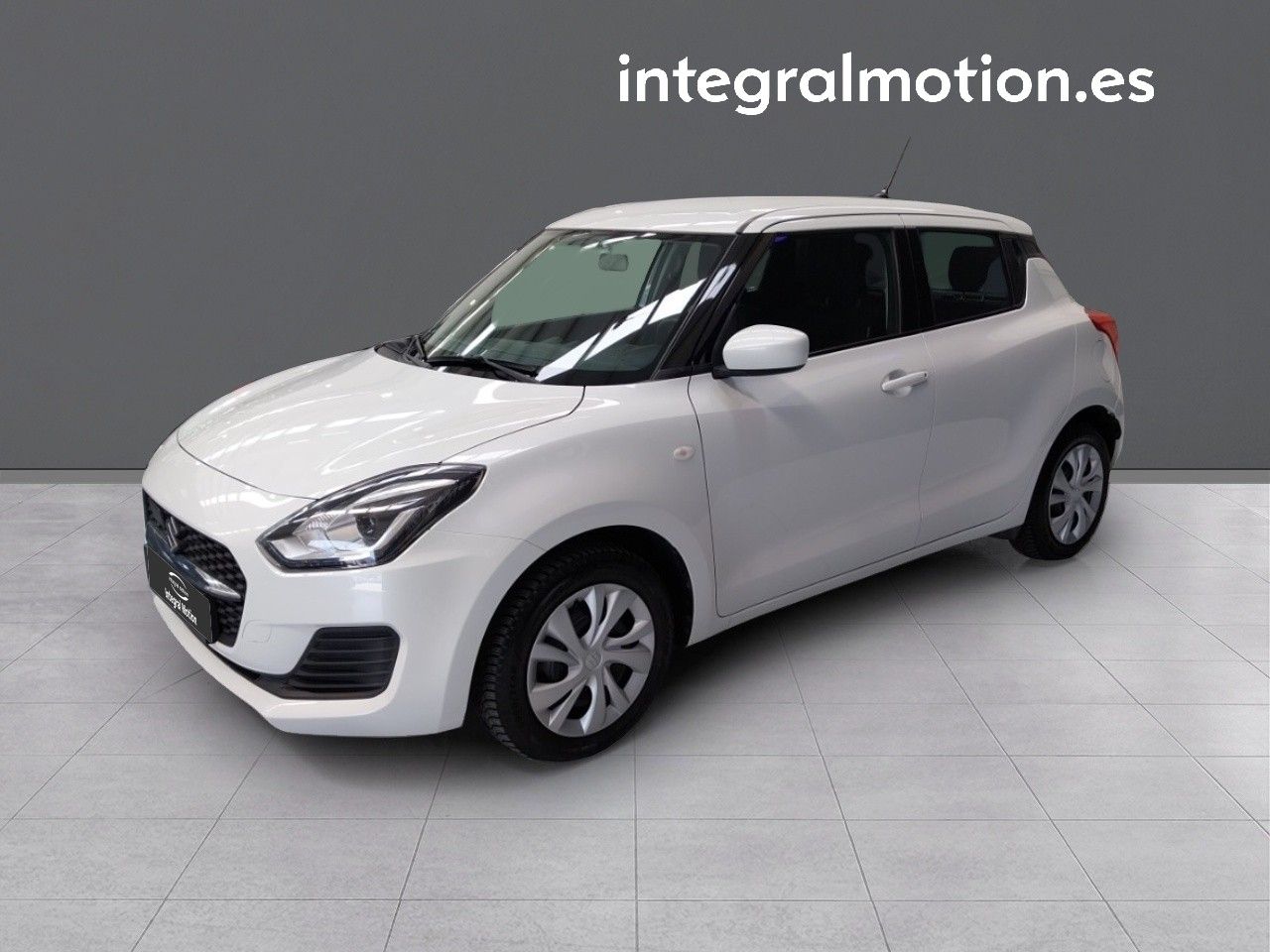 Foto suzuki swift 2021 /