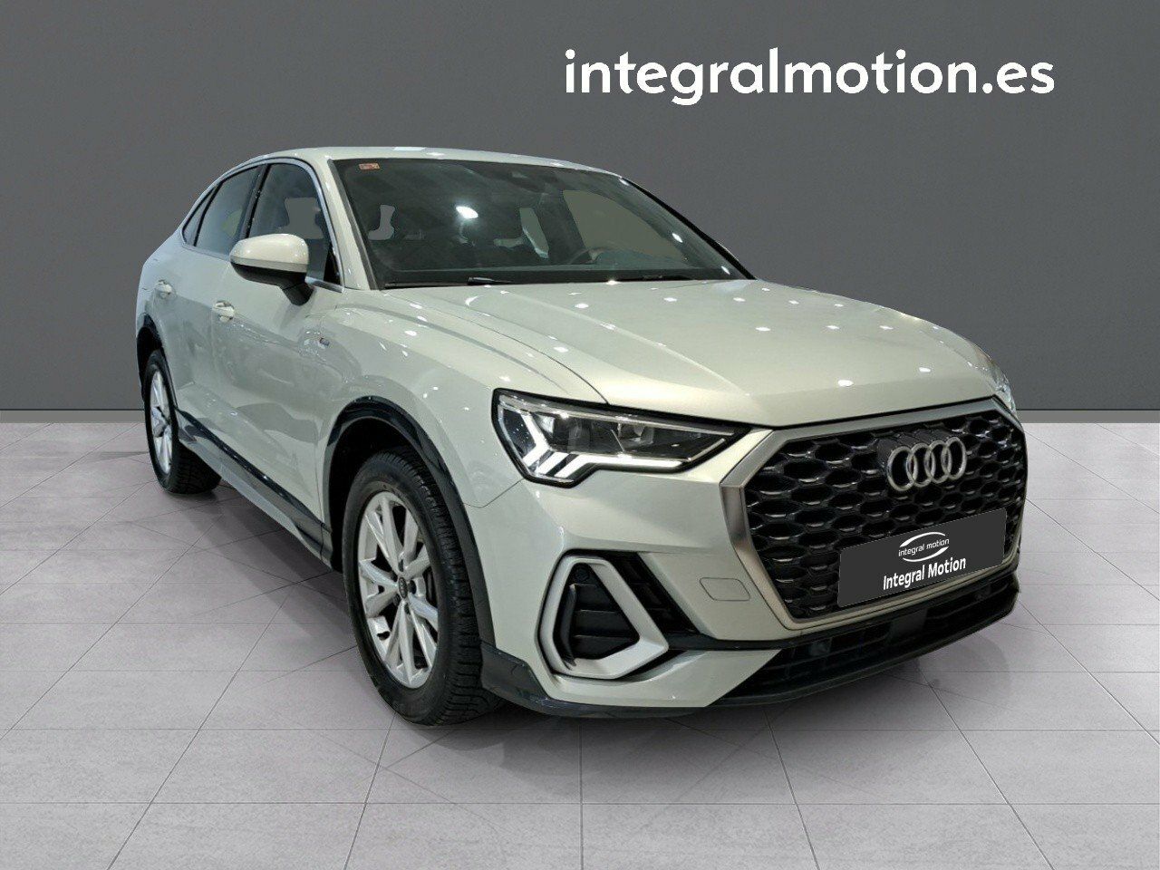 audi q3 2021 / foto grande (3)