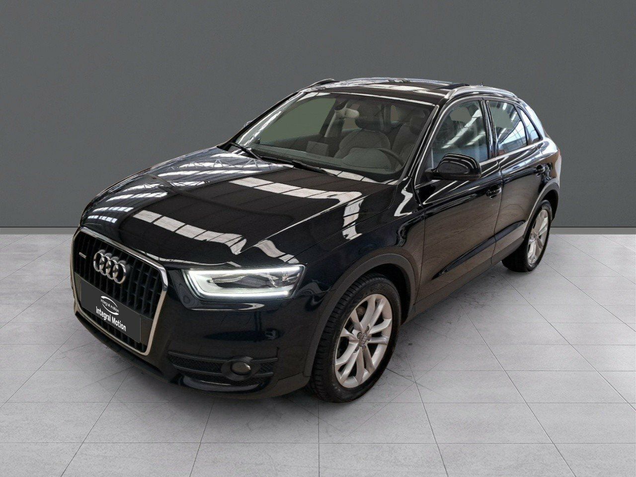 audi q3 2013 /