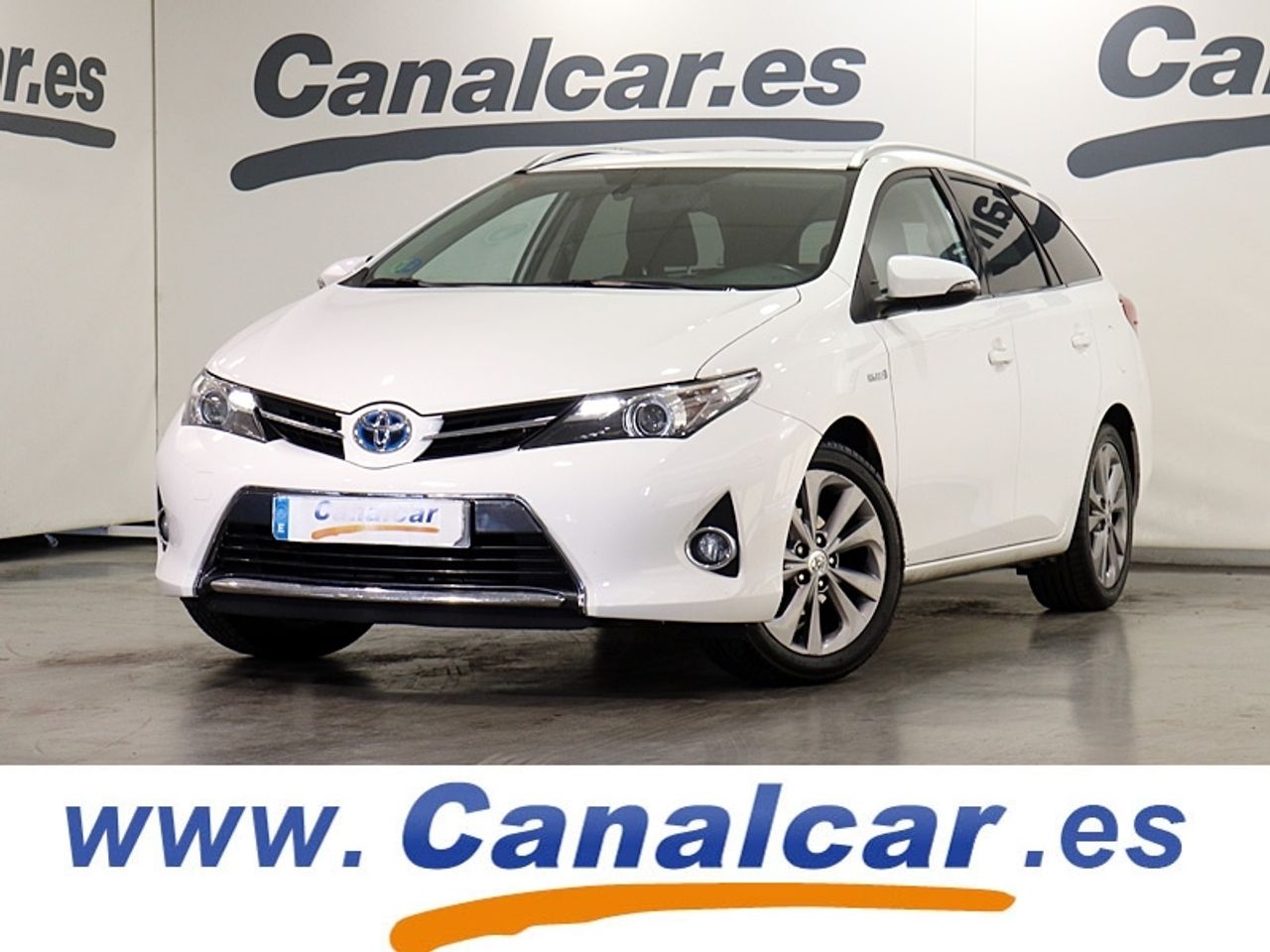 Toyota Auris ocasión segunda mano 2015 Diésel por 10.490€ en Madrid