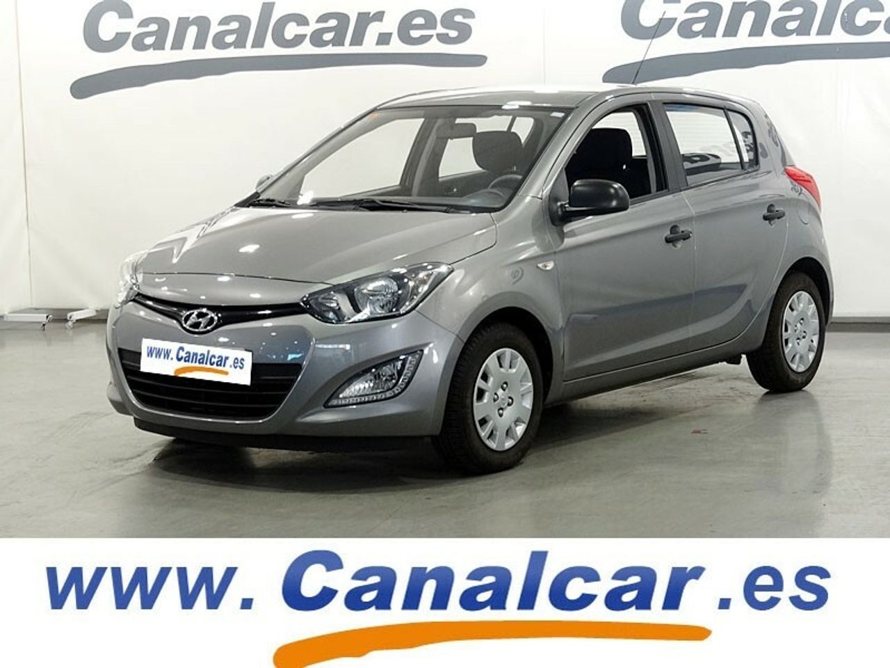 Hyundai i20 ocasión segunda mano 2013 Gasolina por 7.995€ en Madrid