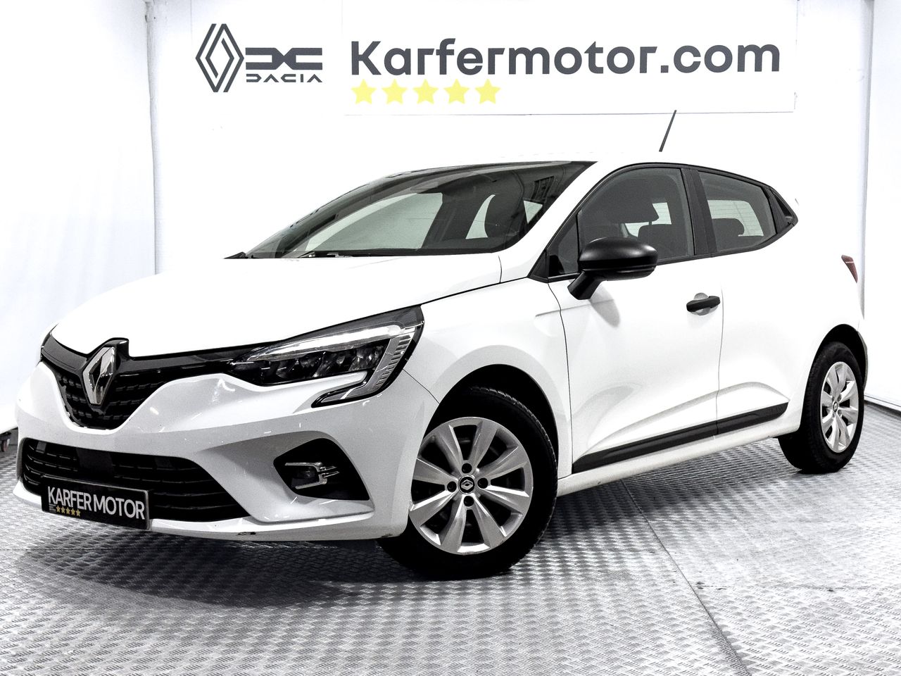 renault clio 2021 /