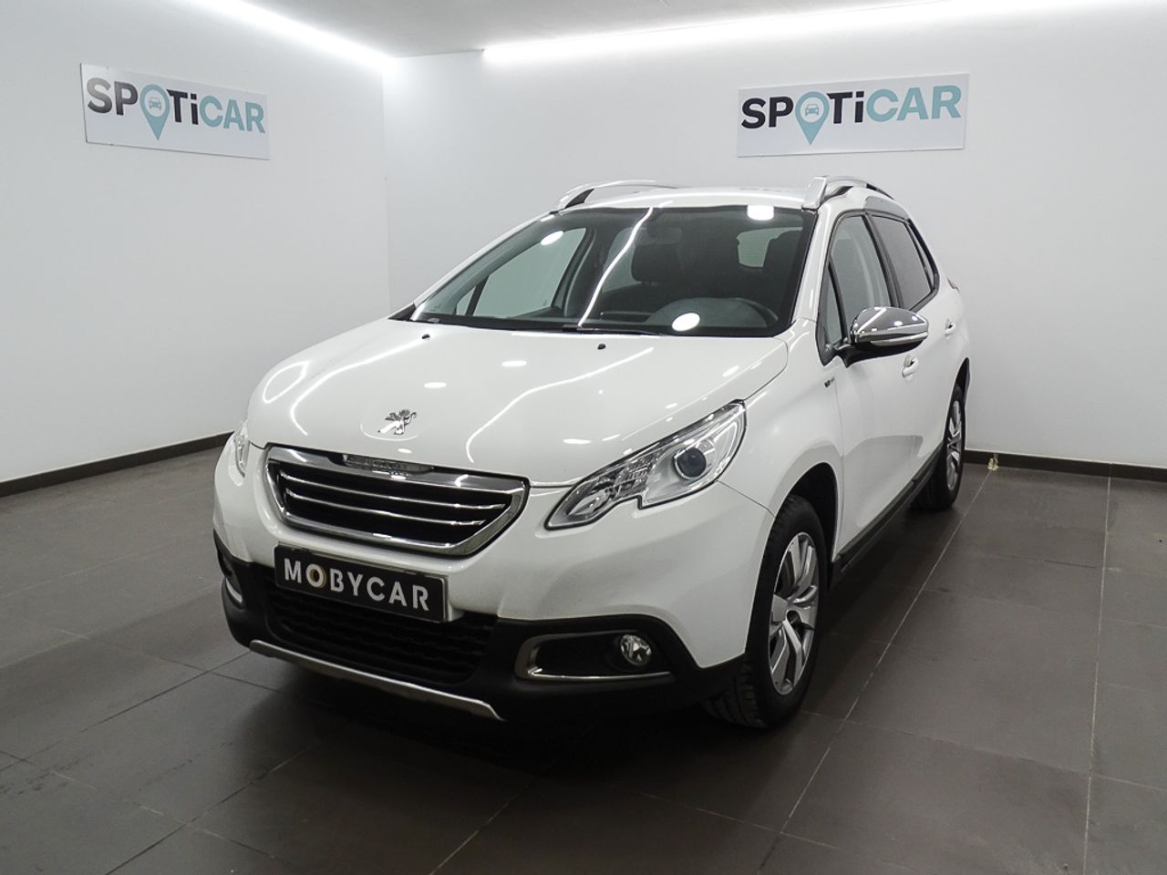 peugeot 2008 2016 /