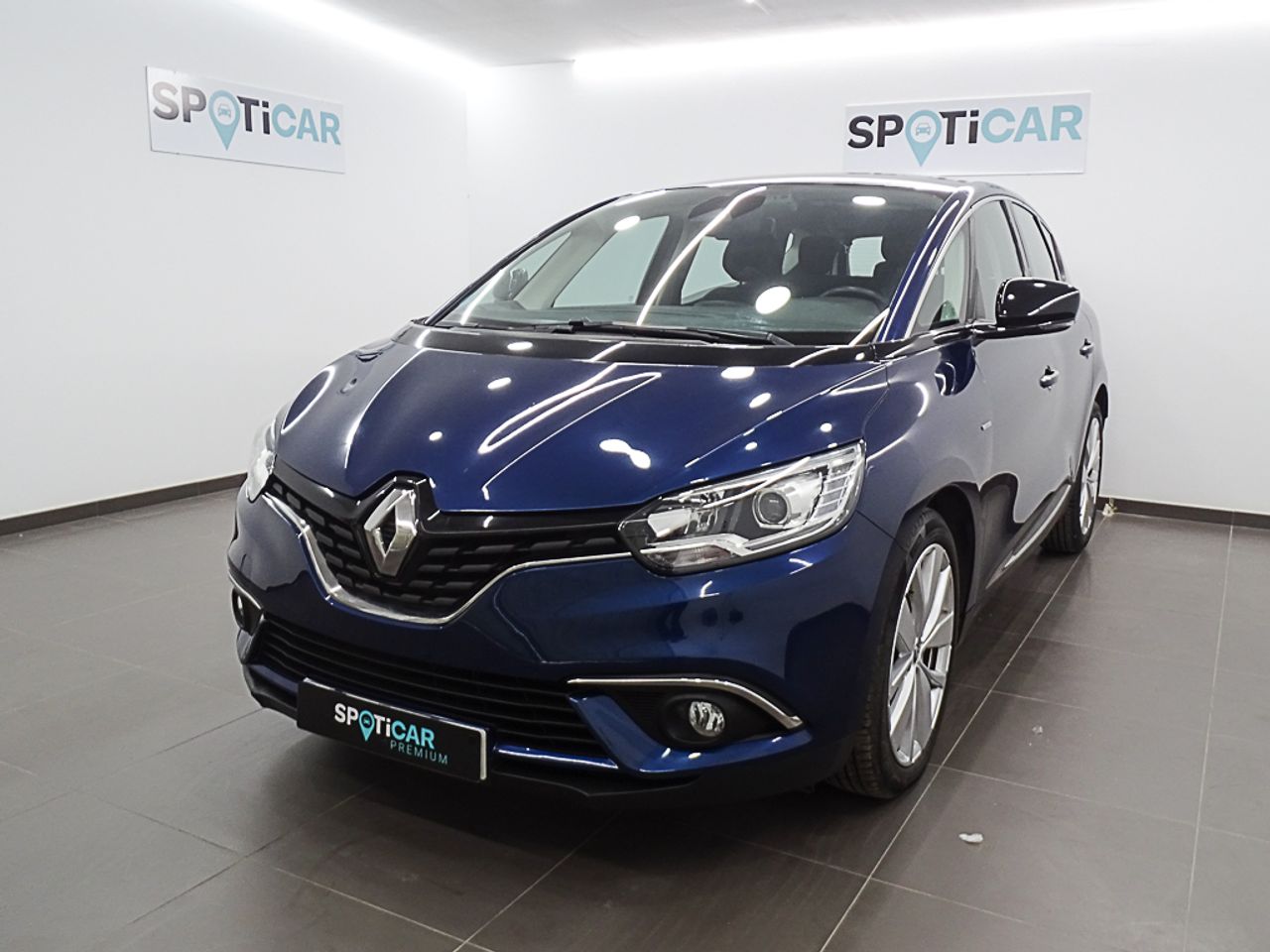 renault scénic 2019 /