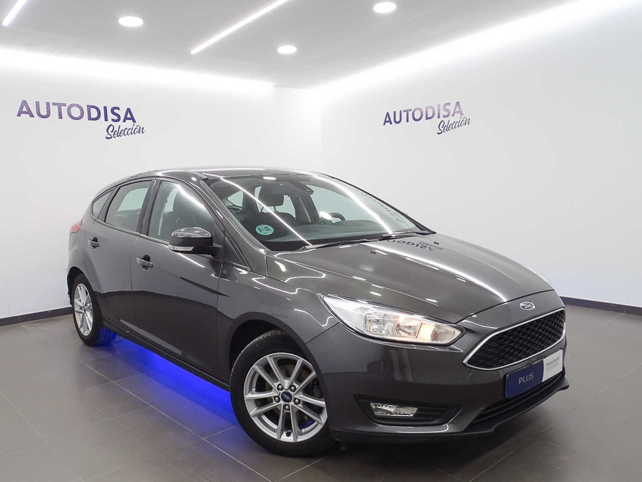 Ford Focus ocasión segunda mano 2018 Gasolina por 11.495€ en Valencia