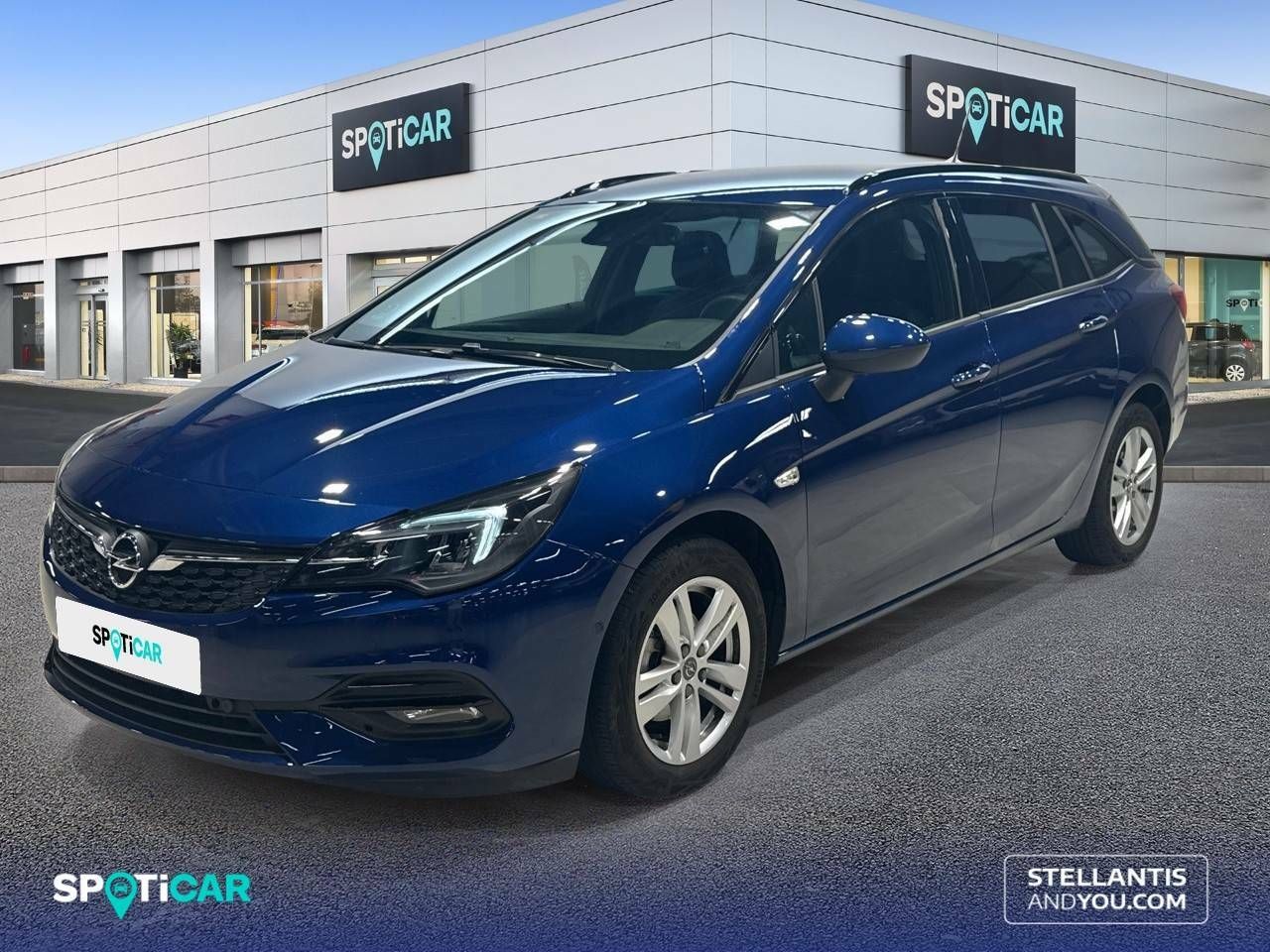 Foto opel astra 2020 /