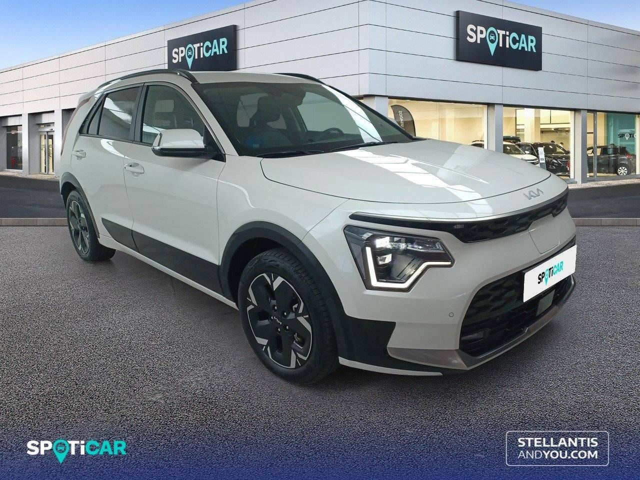 kia niro 2023 / foto grande (3)