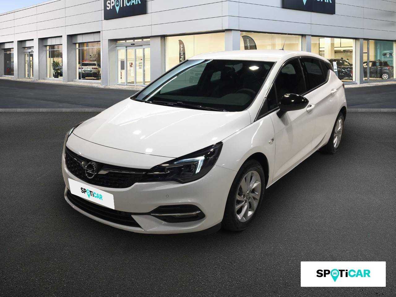 Opel Astra ocasión segunda mano 2021 Diésel por 22.400€ en Madrid