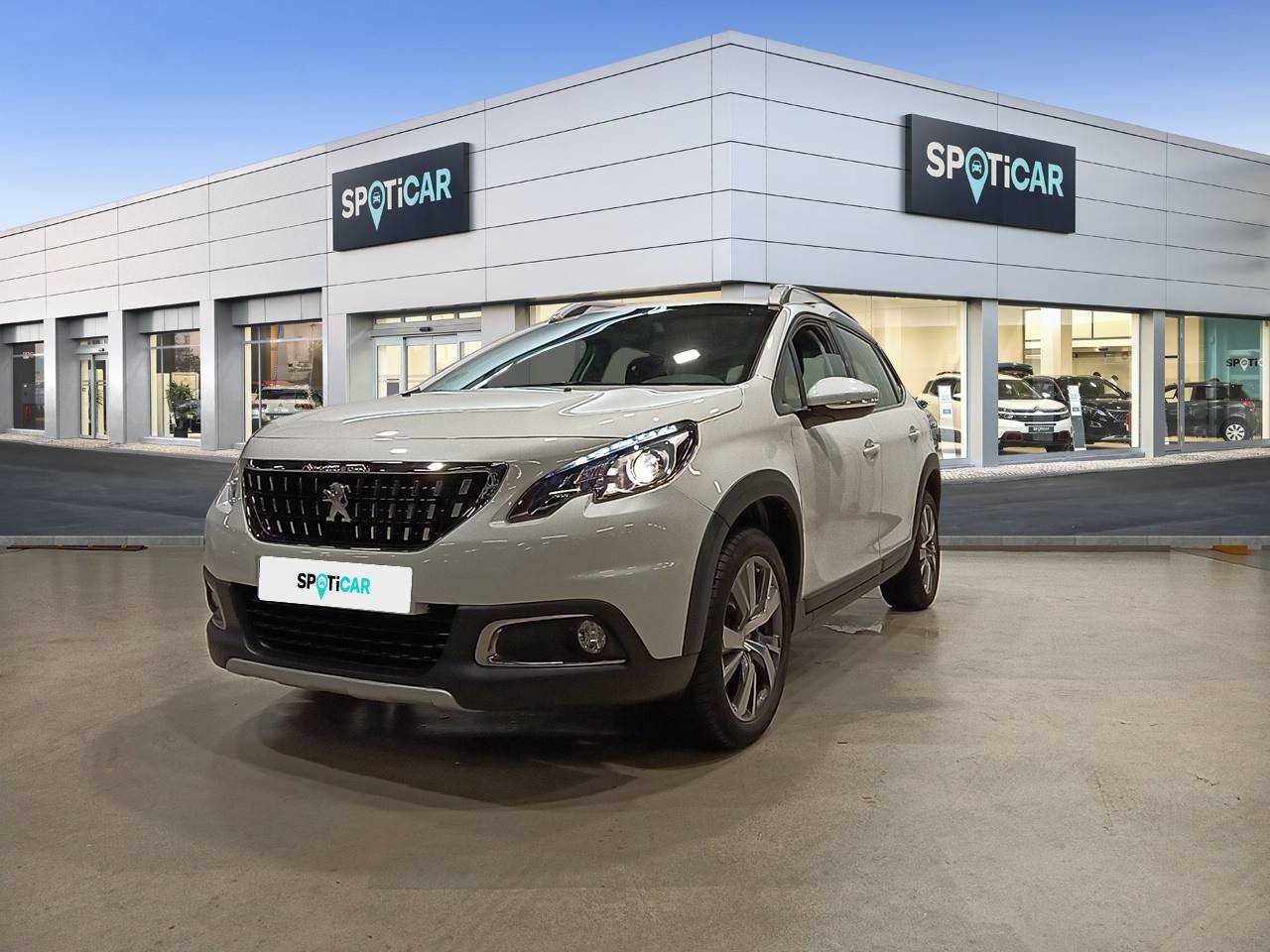 Peugeot 2008 ocasión segunda mano 2019 Gasolina por 17.900€ en Madrid