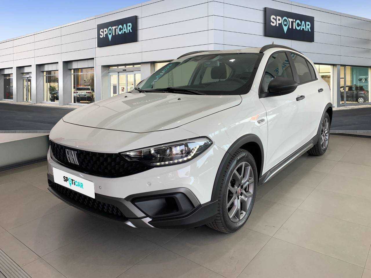 Fiat Tipo ocasión segunda mano 2021 Gasolina por 19.500€ en Madrid