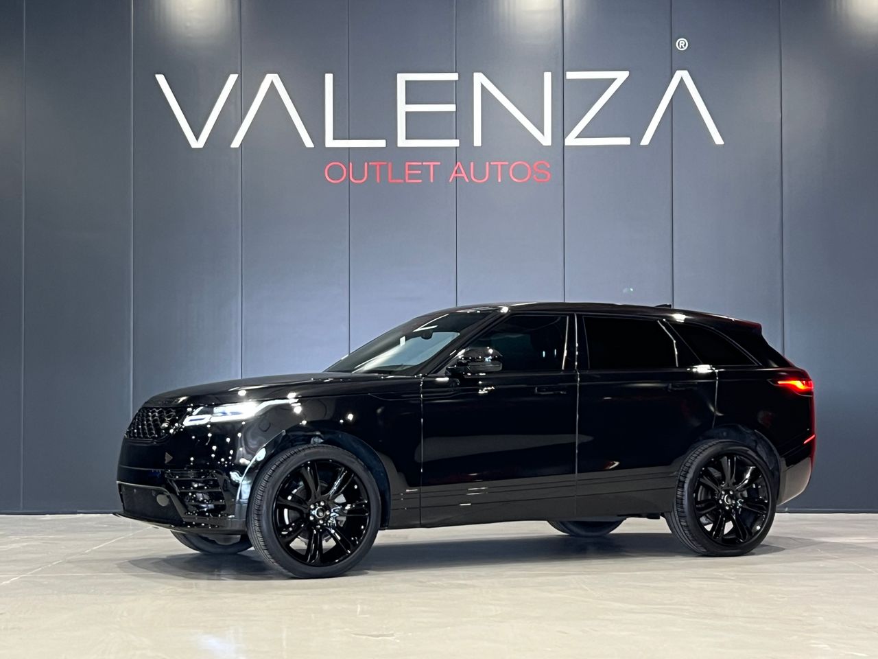 land-rover range rover velar 2020 /