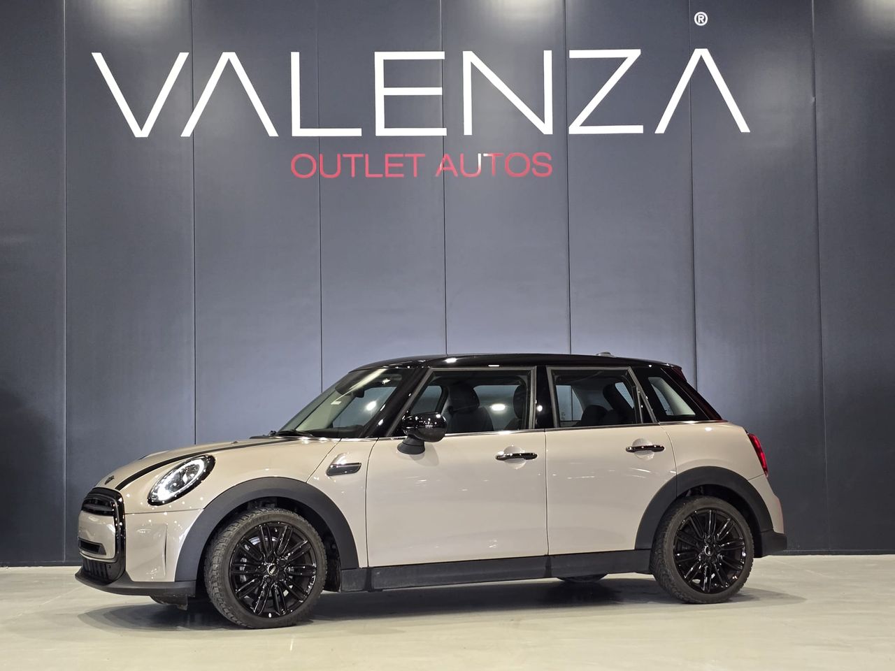 Mini  de segunda mano - mini cooper 2023 /