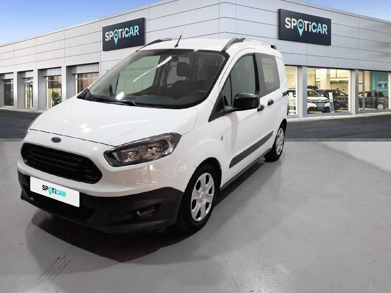 Ford Transit Courier ocasión segunda mano 2015 Diésel por 9.490€ en Barcelona