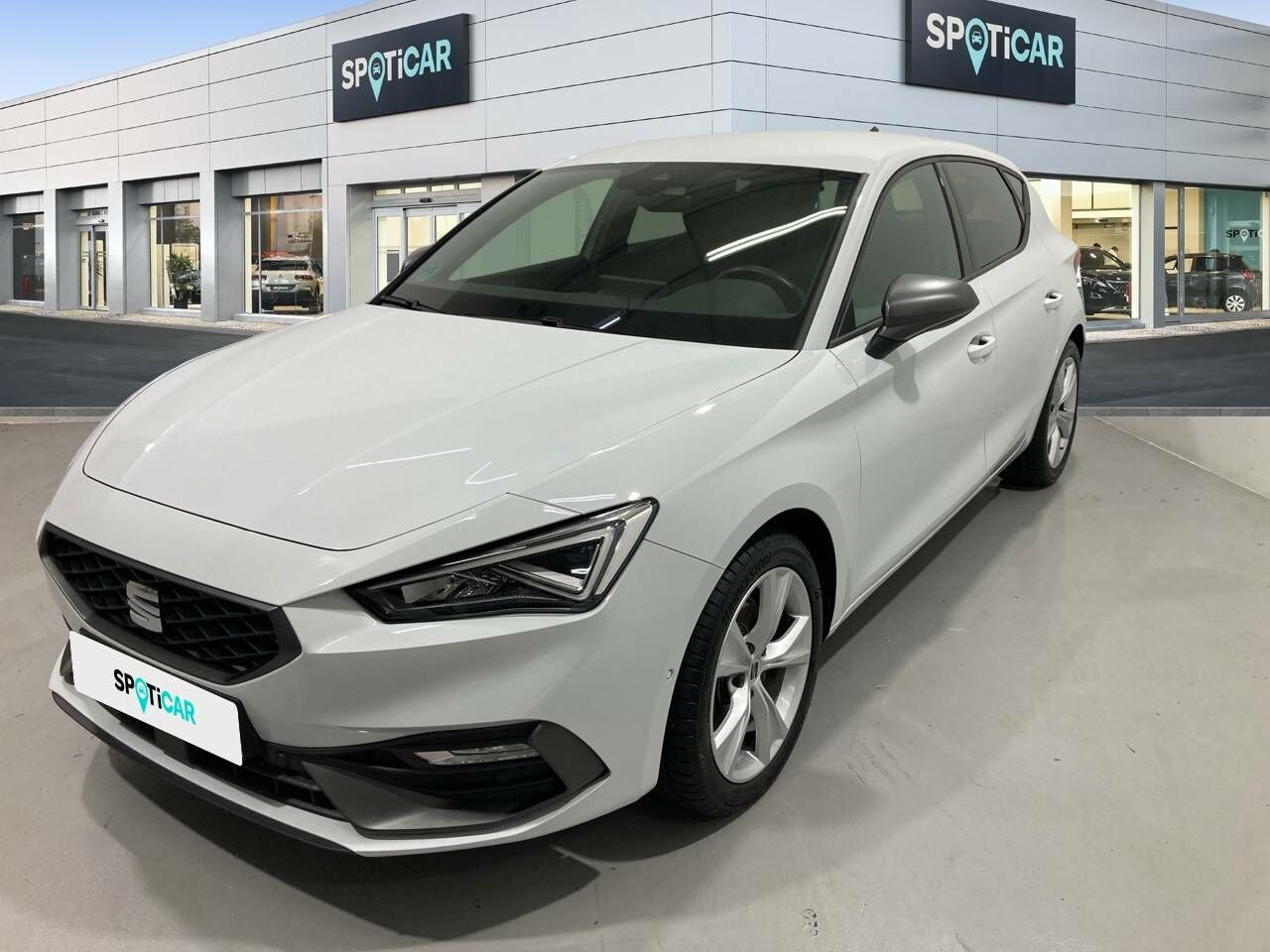 Seat Leon ocasión segunda mano 2021 Gasolina por 24.950€ en Barcelona