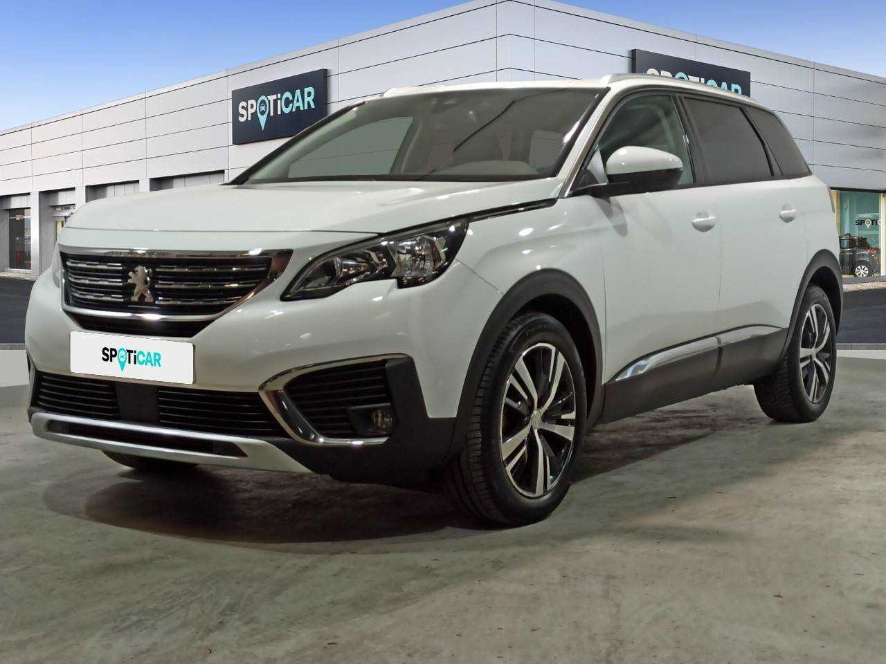 Peugeot 5008 ocasión segunda mano 2018 Gasolina por 21.900€ en Barcelona
