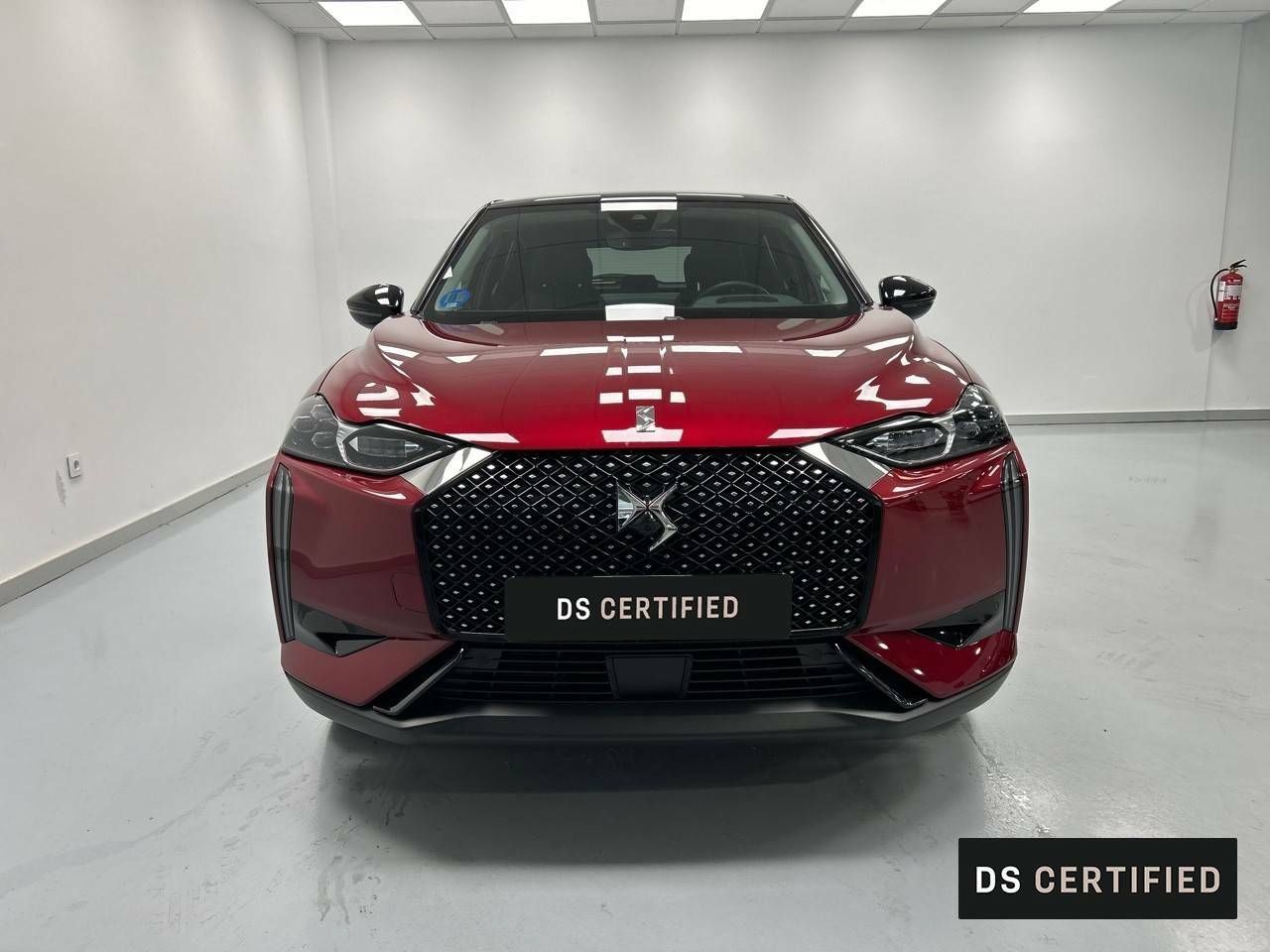 ds automobiles ds 3 2023 / foto grande (2)