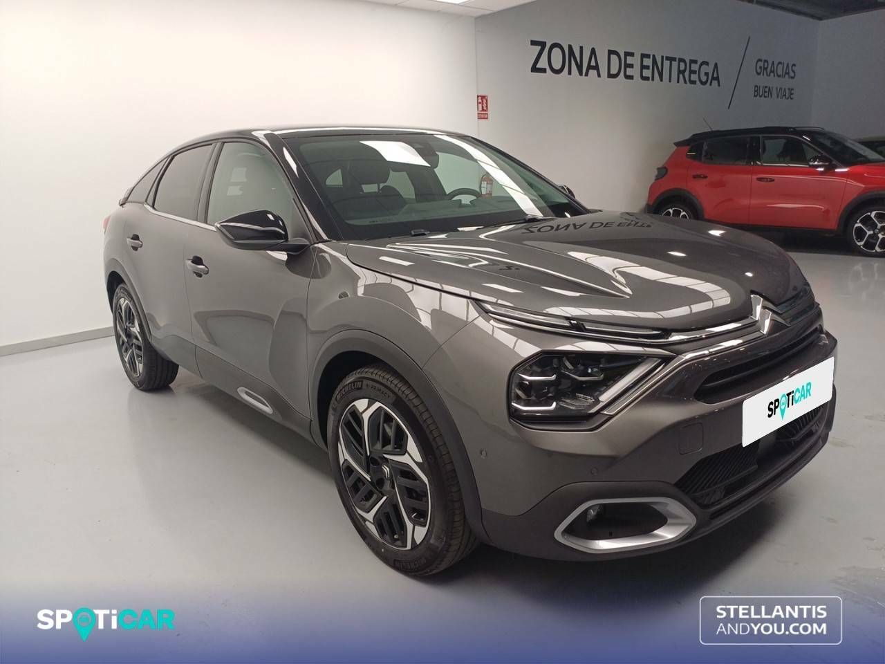 citroën c4 2024 / foto grande (3)