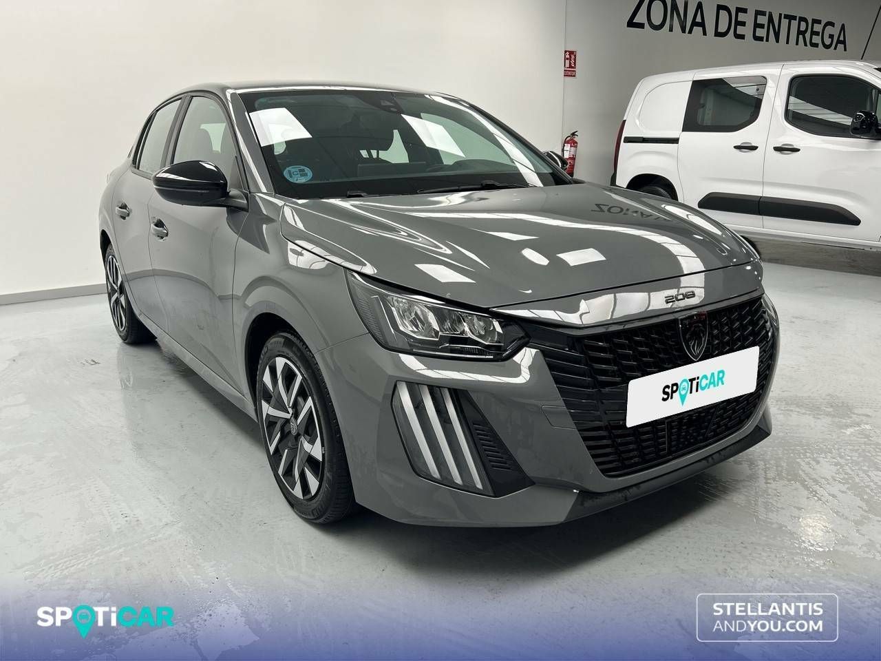peugeot 208 2024 / foto grande (3)