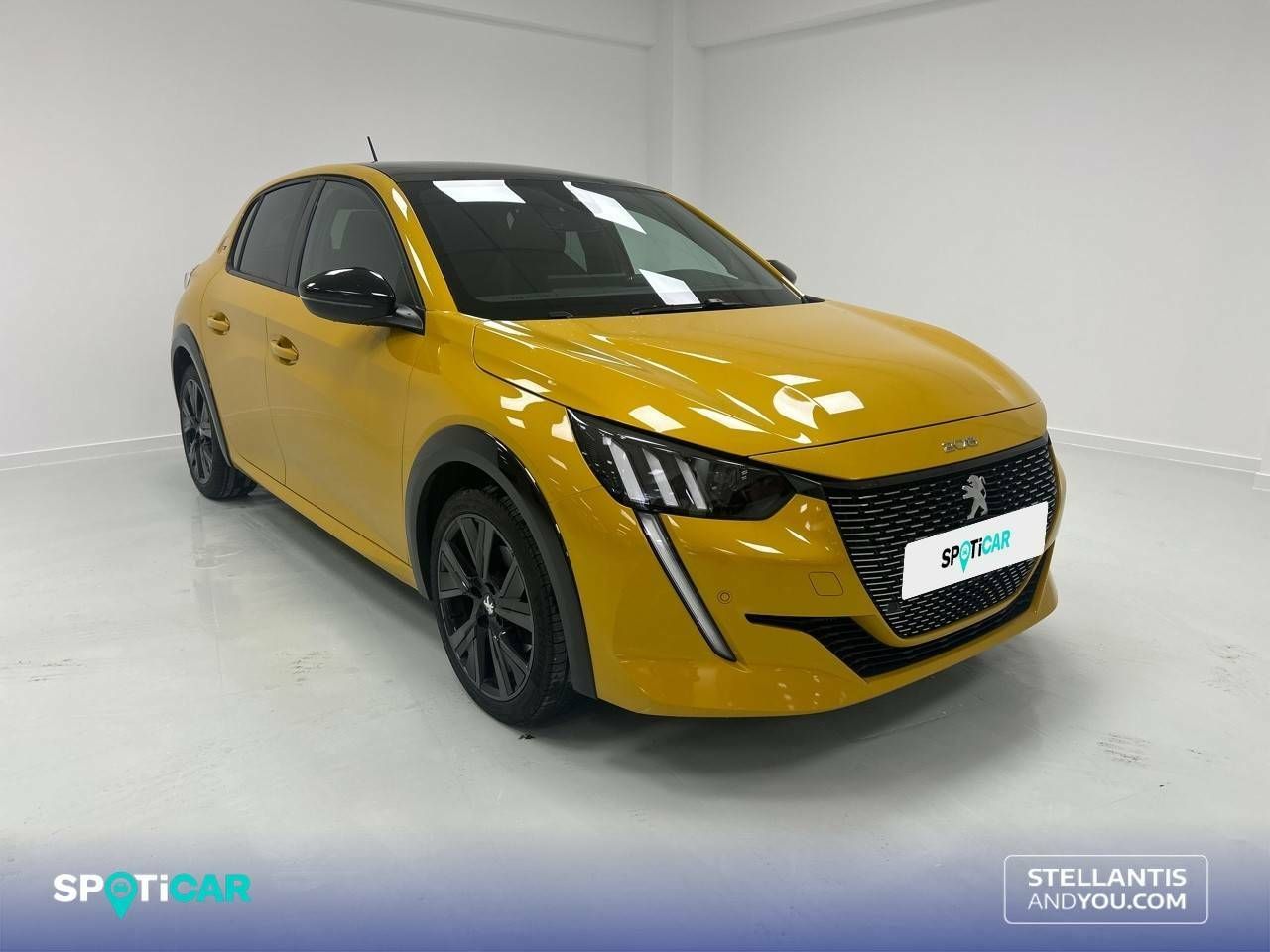 peugeot 208 2023 / foto grande (3)