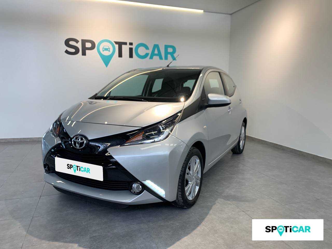 Toyota Aygo ocasión segunda mano 2017 Gasolina por 9.475€ en Zaragoza