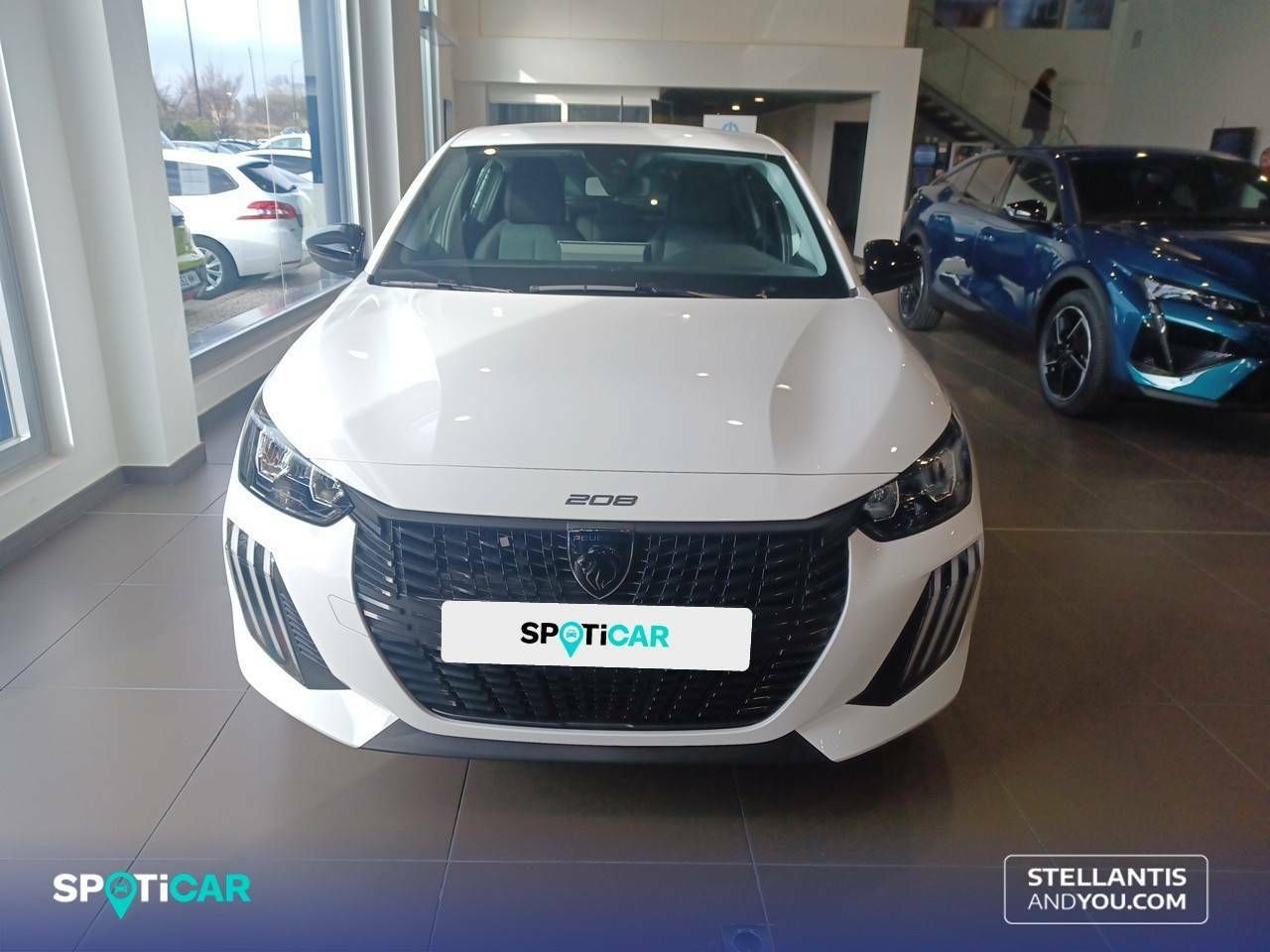 peugeot 208 2024 / foto grande (2)