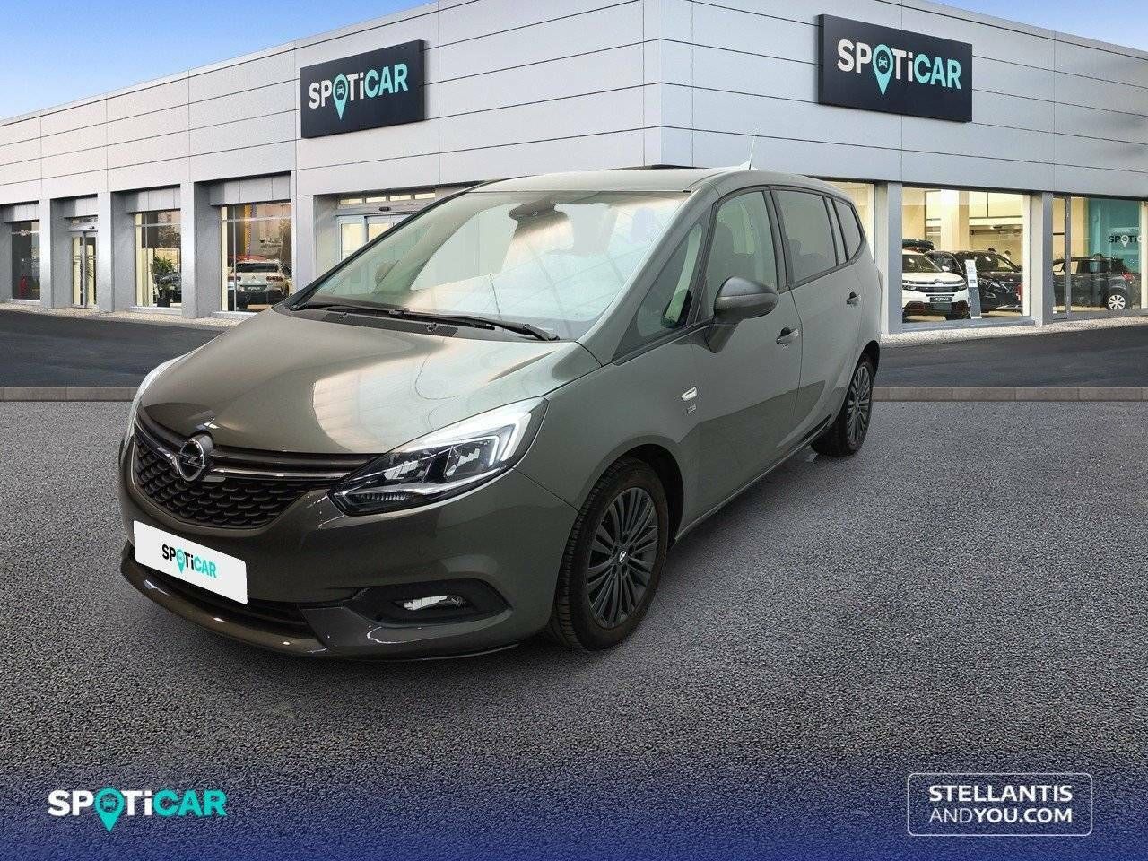 opel zafira tourer    2019 /