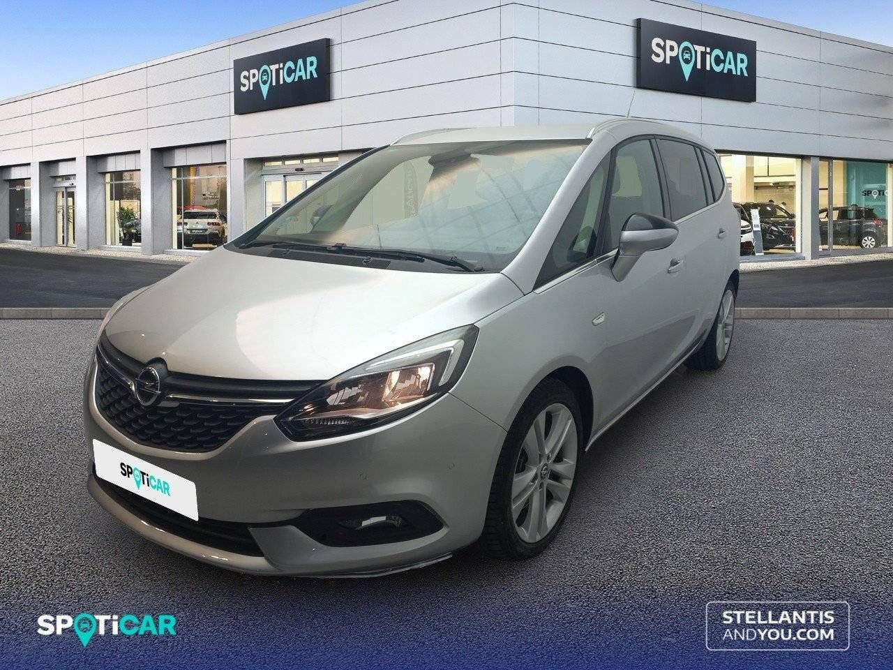 Foto opel zafira tourer    2019 /