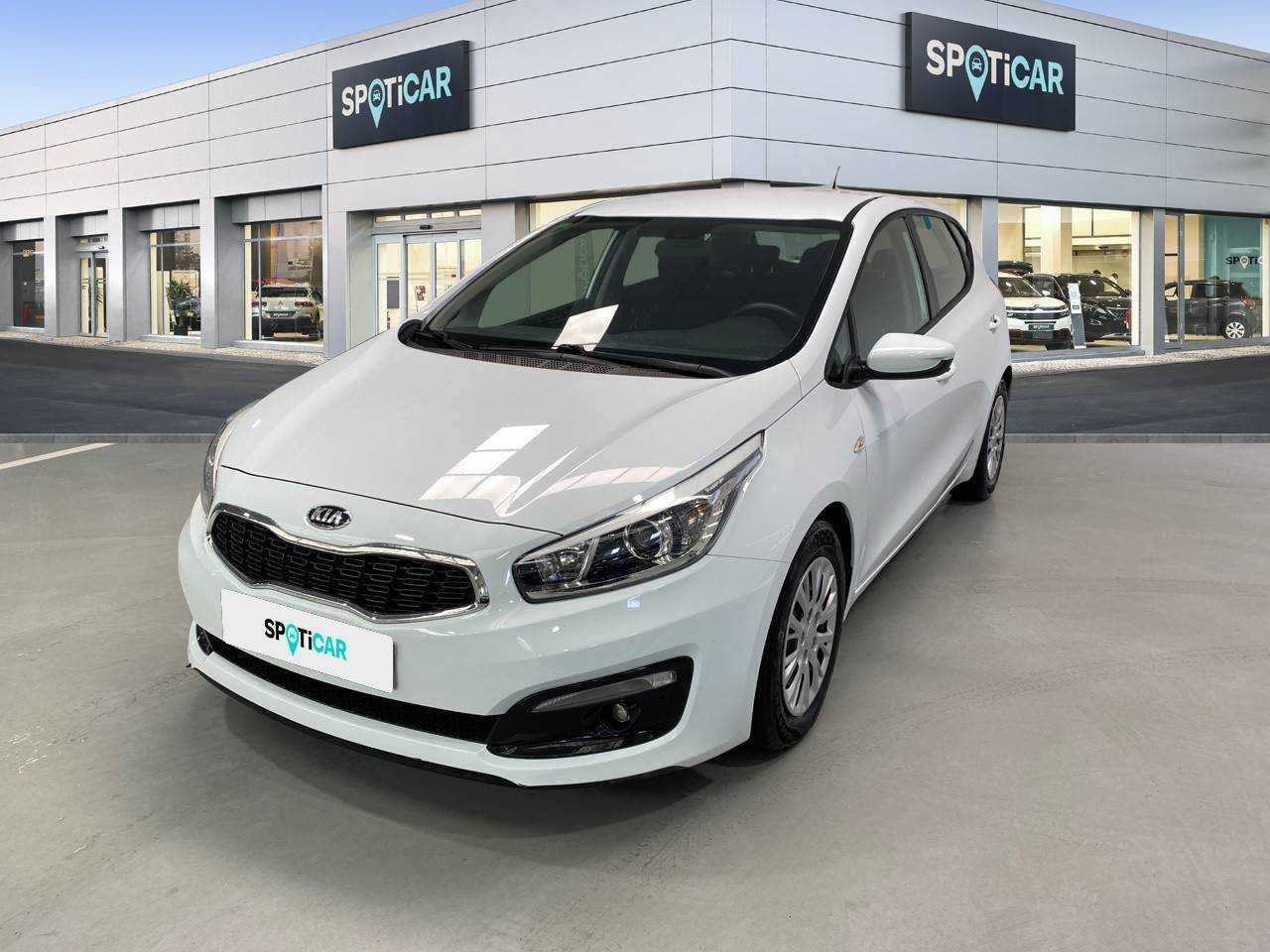 Kia Ceed ocasión segunda mano 2016 Diésel por 12.900€ en Coruña