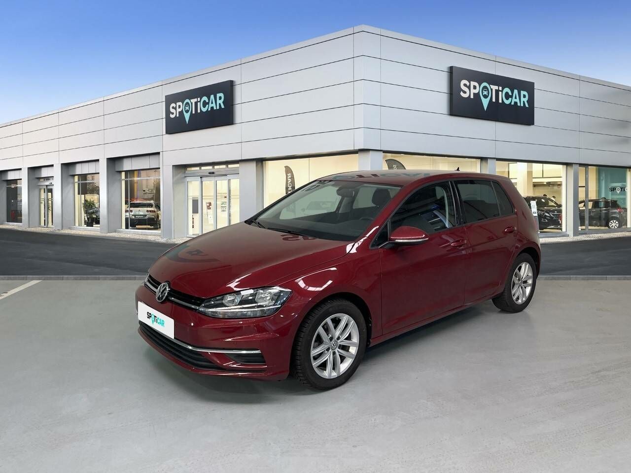 Volkswagen Golf ocasión segunda mano 2019 Gasolina por 18.900€ en Coruña