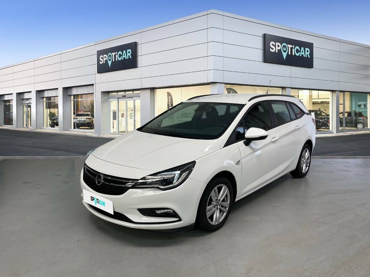 Opel Astra ocasión segunda mano 2016 Diésel por 14.900€ en Coruña