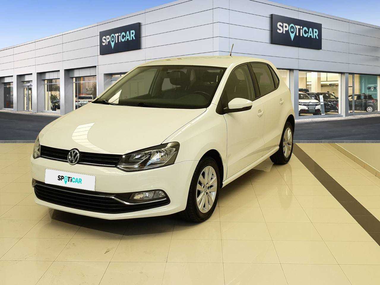 Volkswagen Polo ocasión segunda mano 2017 Gasolina por 13.700€ en Orense