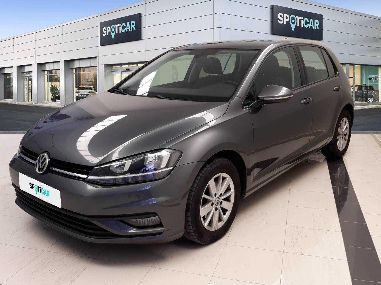 Volkswagen Golf ocasión segunda mano 2019 Gasolina por 17.995€ en Orense