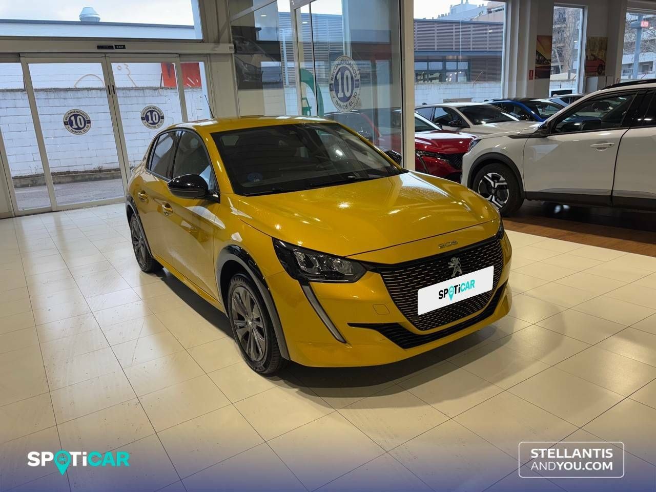 peugeot 208 2023 / foto grande (3)