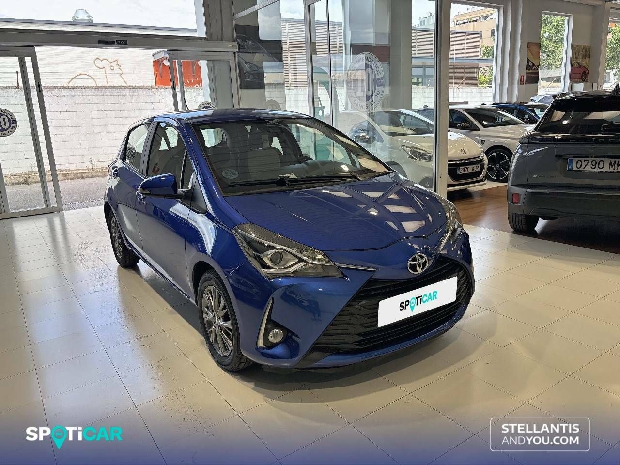 toyota yaris 2019 / foto grande (3)