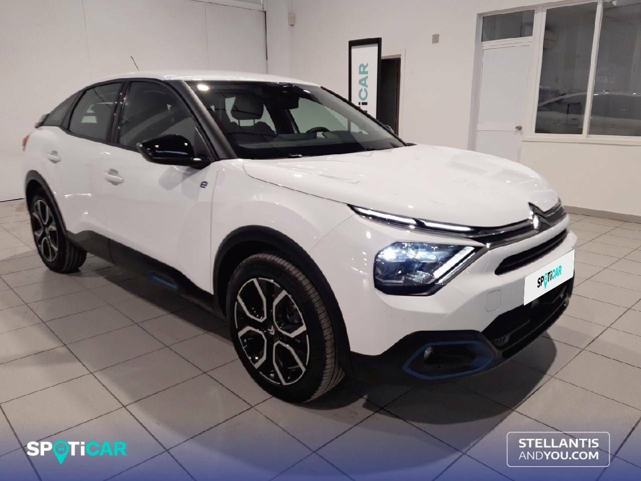 citroën c4 2023 / foto grande (3)