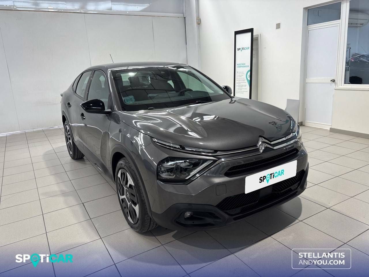 citroën c4 x 2024 / foto grande (3)