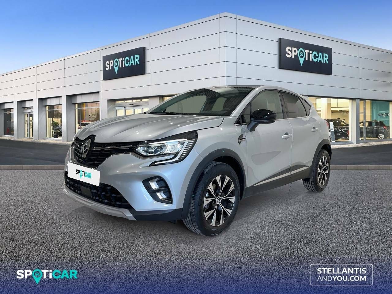 renault captur 2024 /