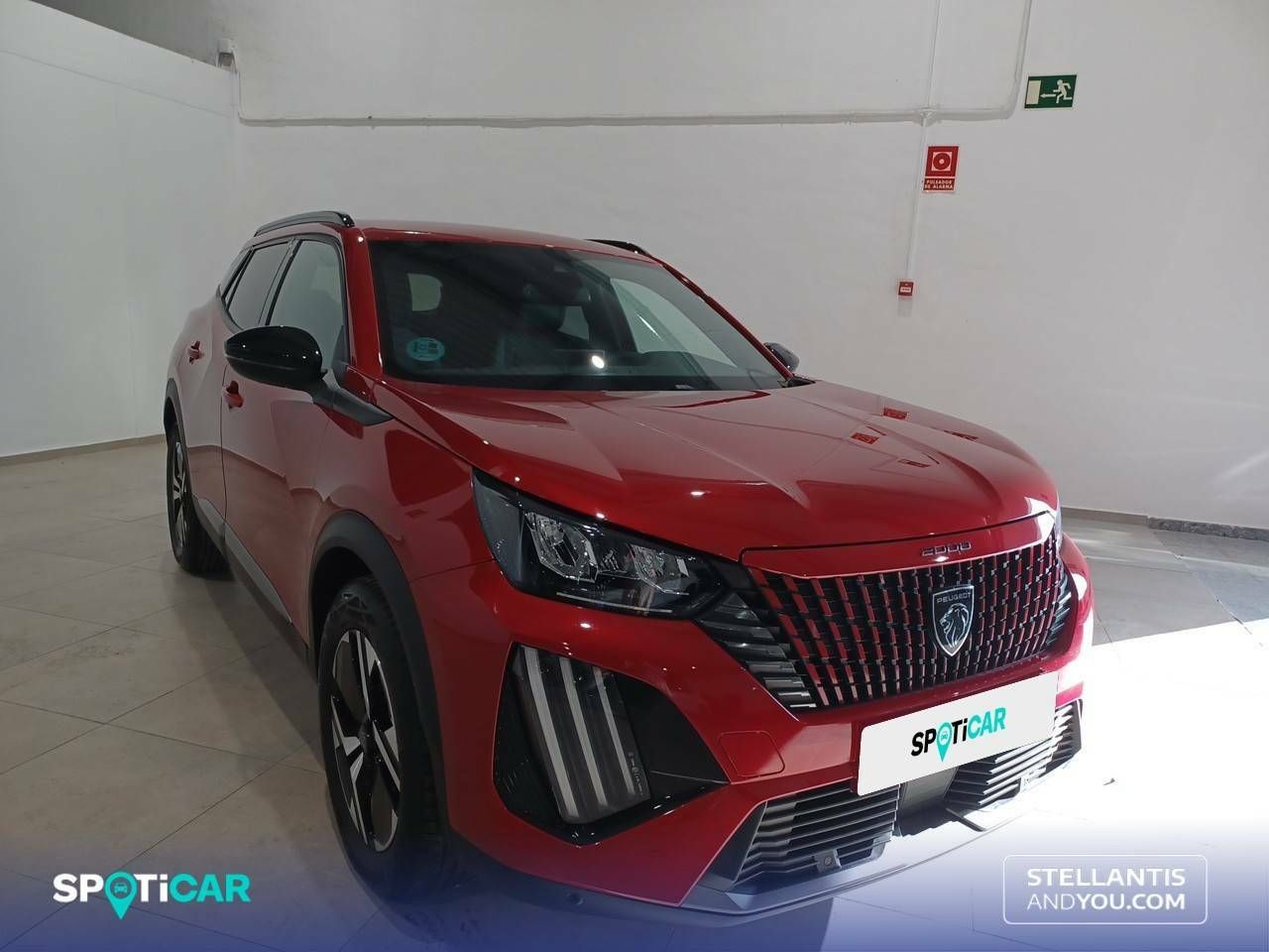 peugeot 2008 2024 / foto grande (3)