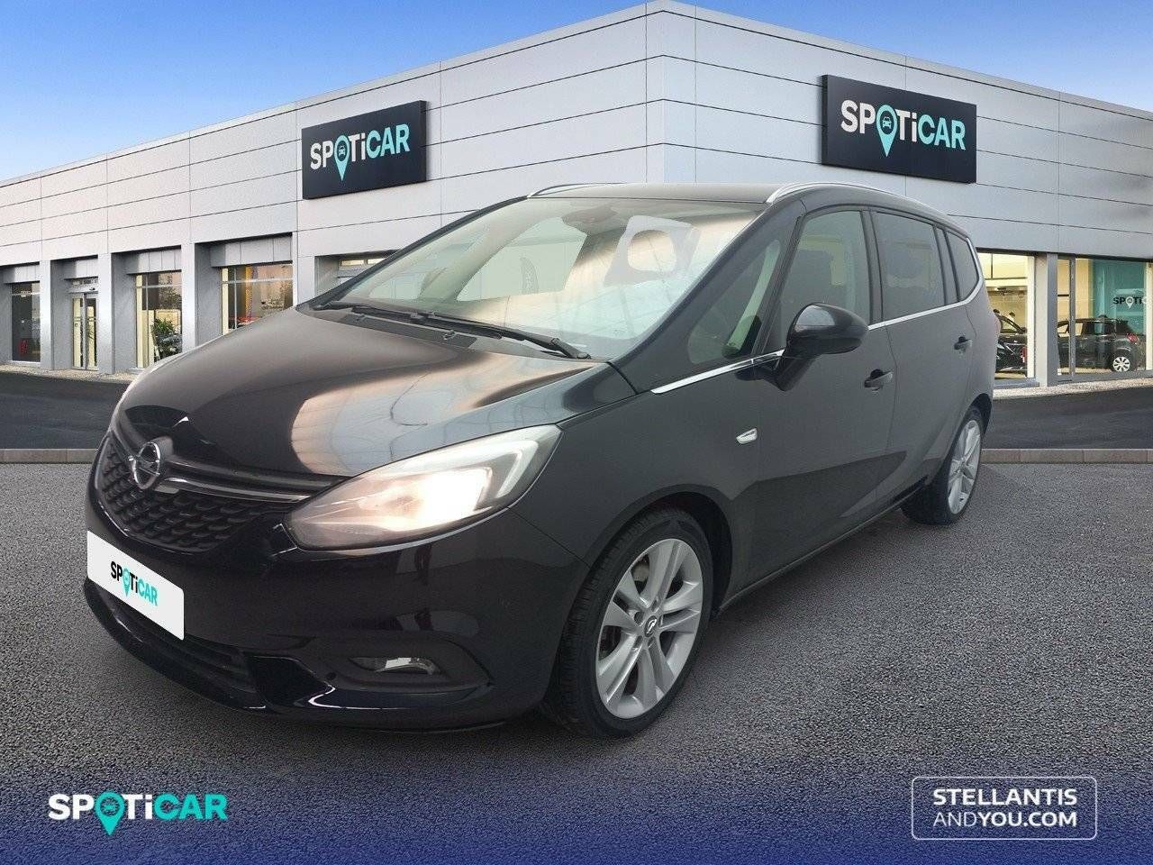 Impuestos  de segunda mano - opel zafira tourer    2019 /