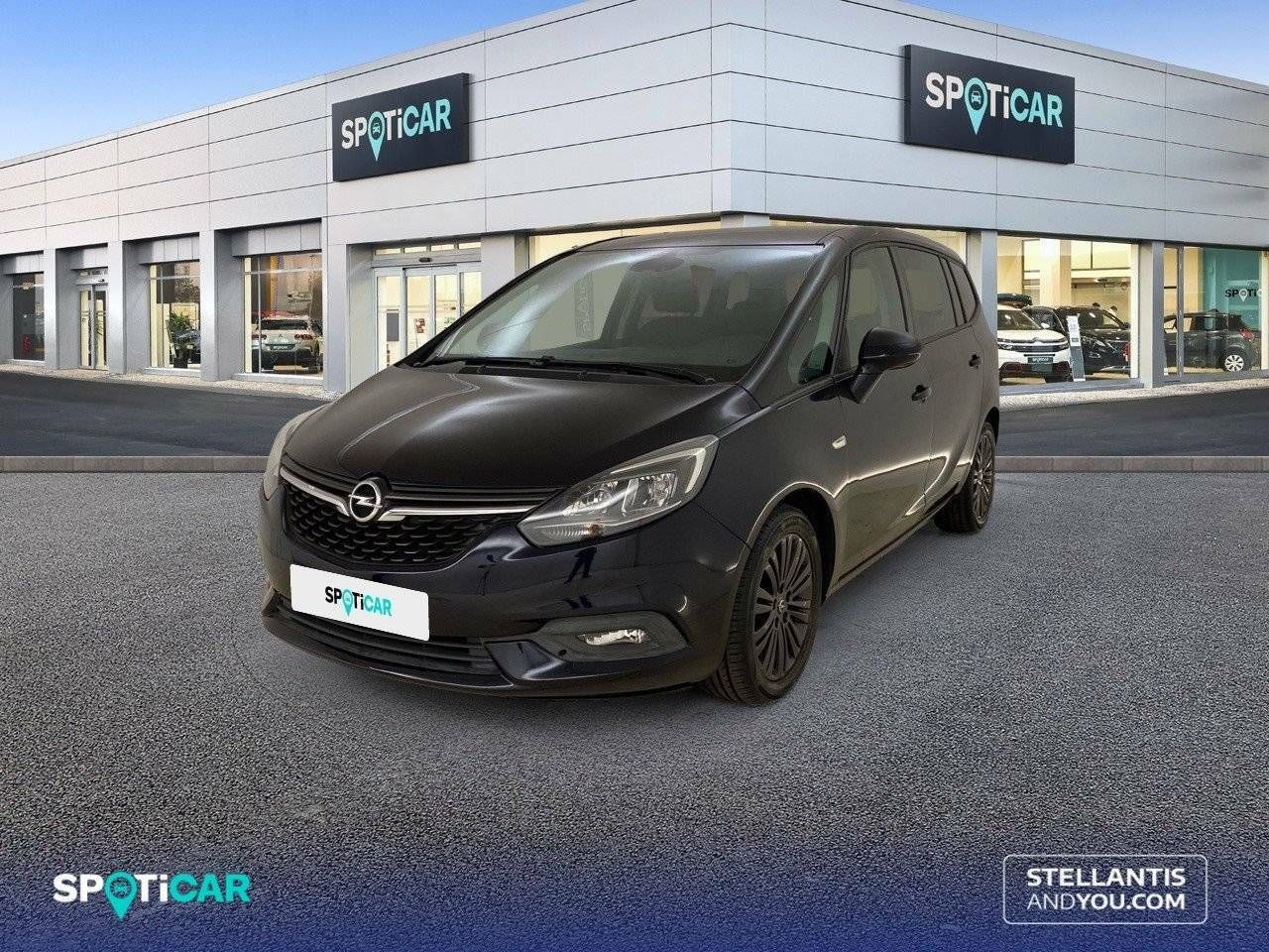 Zafira opel 5 puertas  de segunda mano - opel zafira tourer    2019 /