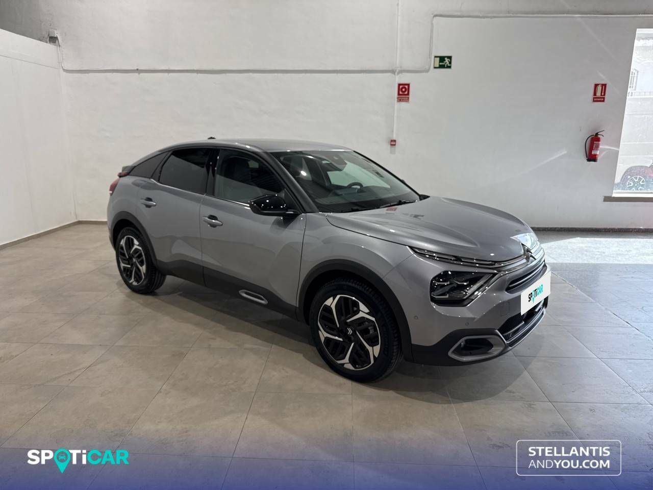 citroën c4 2023 / foto grande (3)