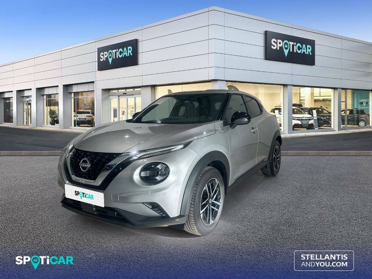 Hyundai kona 2024 faros led  de segunda mano - nissan juke 2024 /