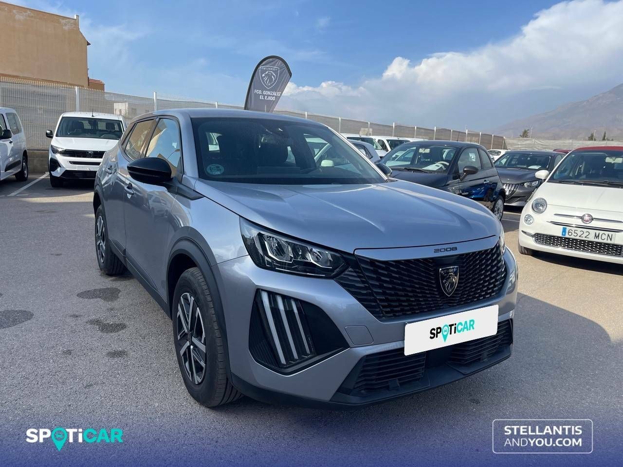 peugeot 2008 2023 / foto grande (3)