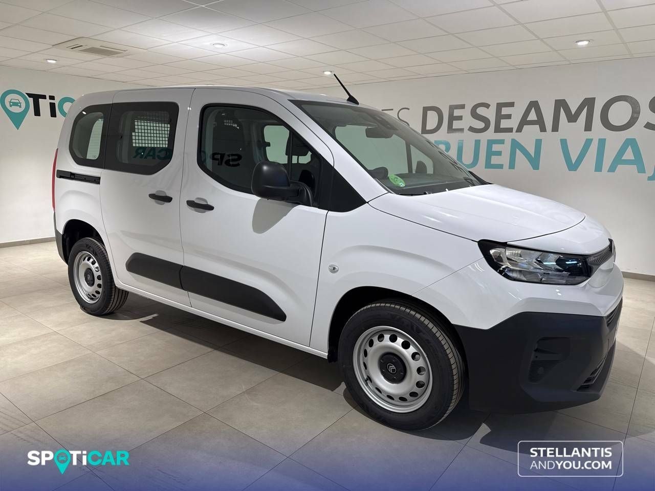 citroën berlingo 2024 /