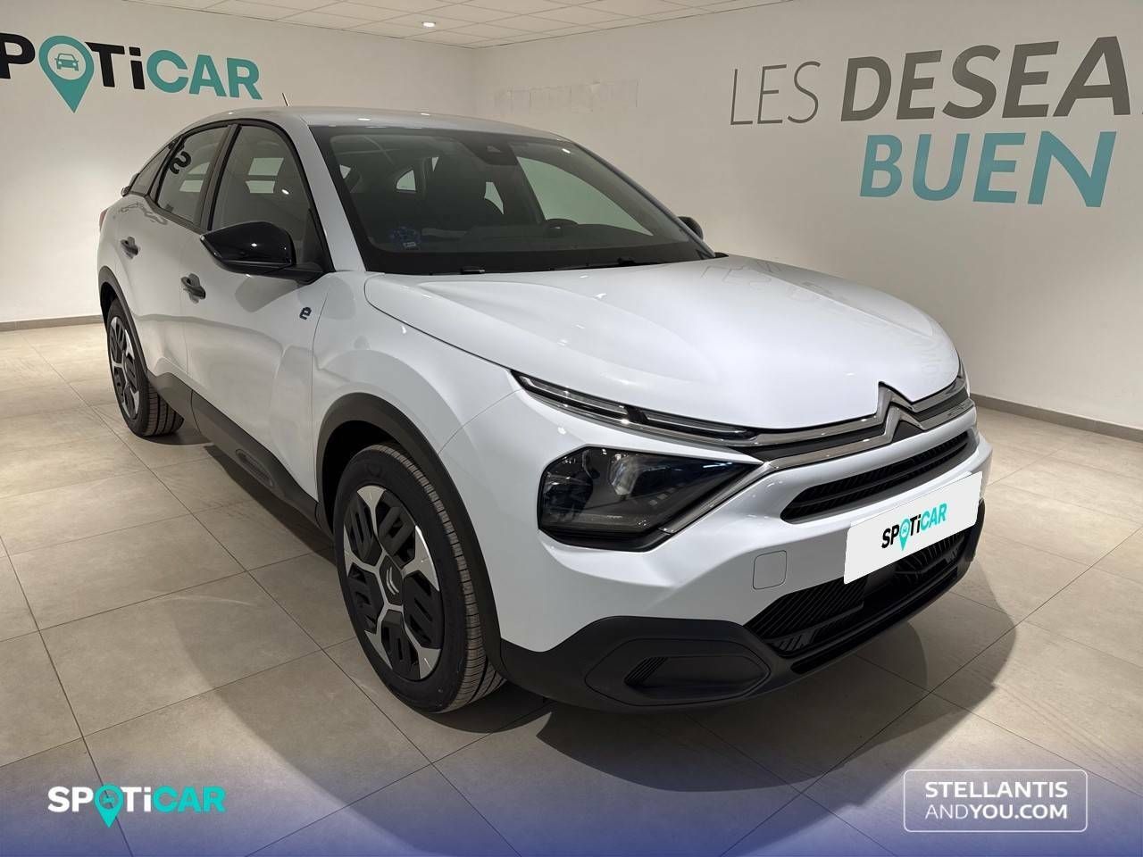 citroën c4 2024 / foto grande (3)