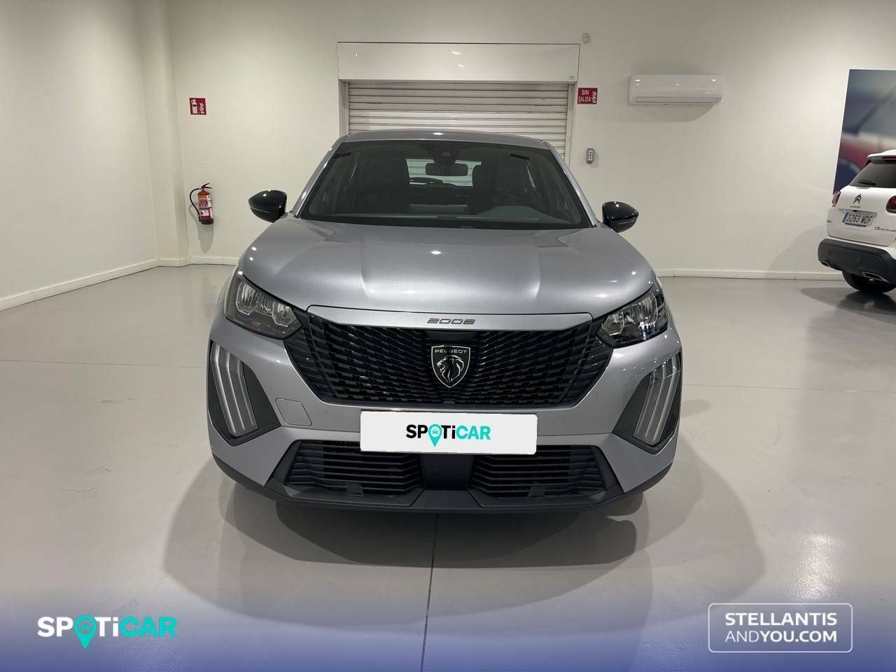 peugeot 2008 2025 / foto grande (2)