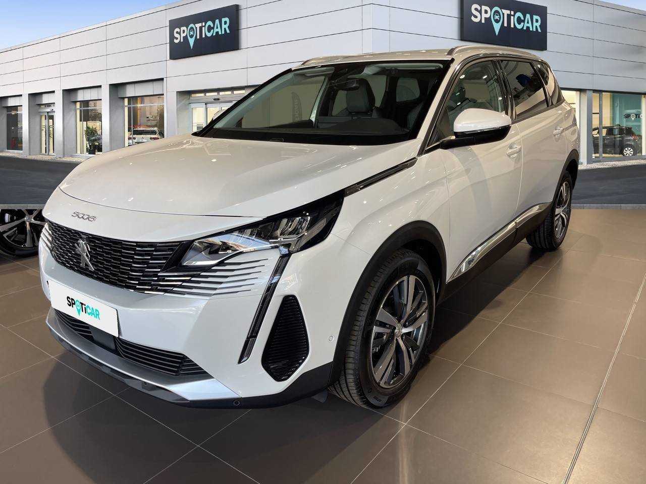 Peugeot 5008 ocasión segunda mano 2021 Diésel por 35.490€ en Almería