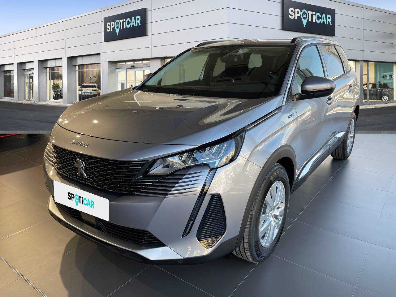 Peugeot 5008 ocasión segunda mano 2021 Diésel por 31.990€ en Almería
