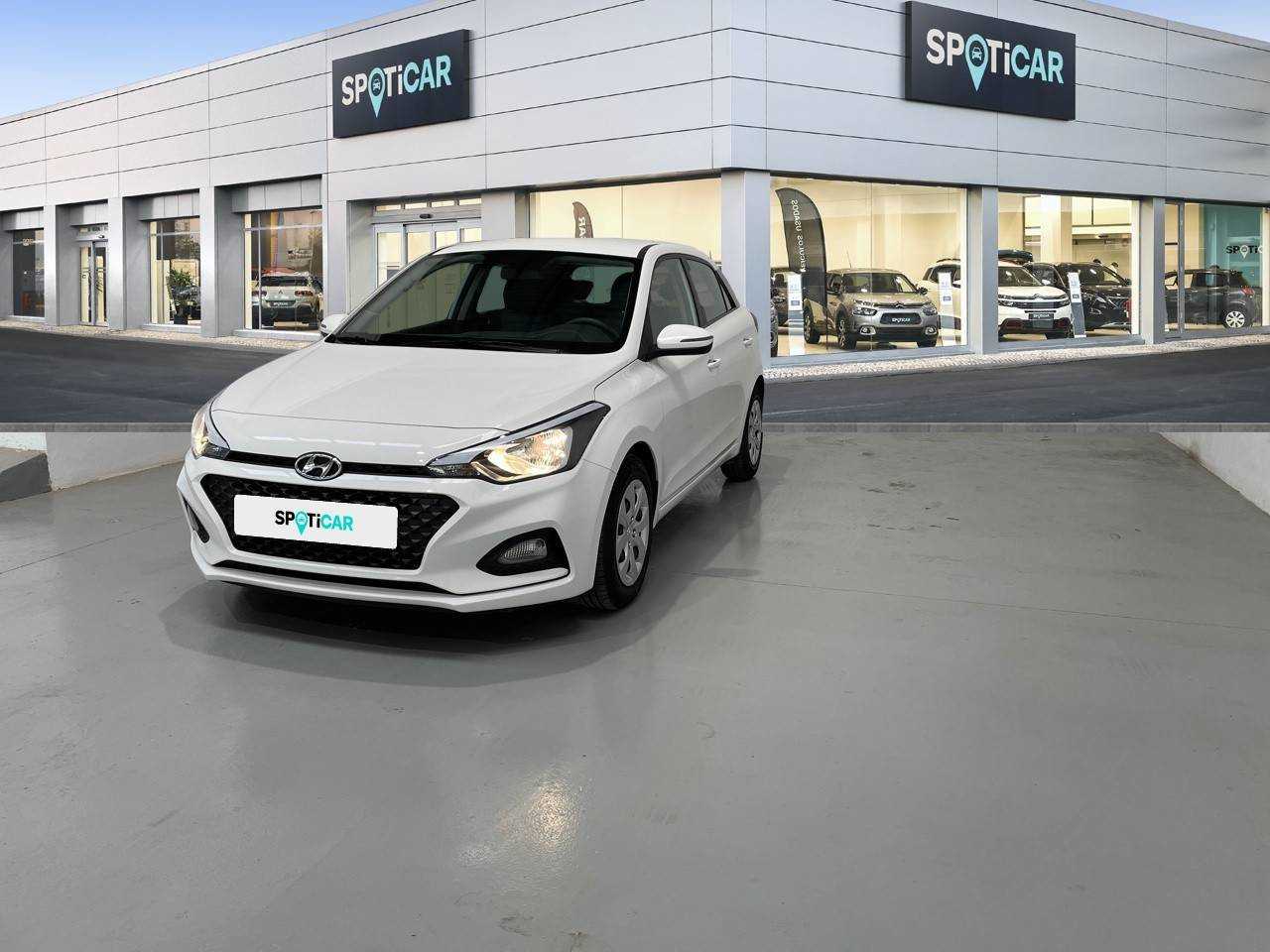 Hyundai i20 ocasión segunda mano 2020 Gasolina por 15.490€ en Almería
